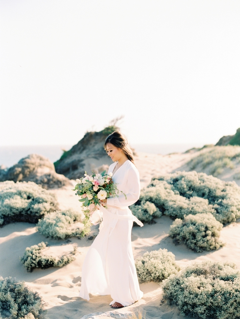 Sesi Foto Pre-Wedding yang Elegan di Pantai Melbourne ...