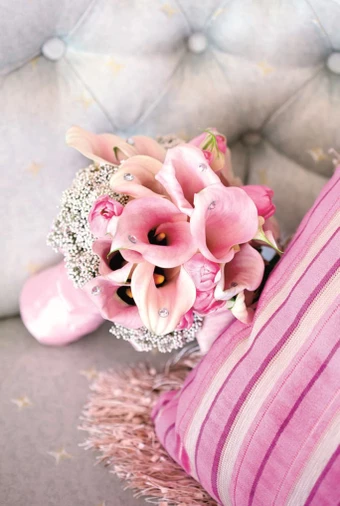 Styled Shoot Fun Ways To Throw A Parisian Tea Party Wedding